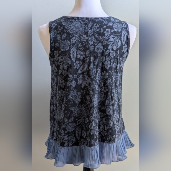 NWOT Abercrombie Kids Blue Floral Top With Chiffon Ruffle Size 15/16(Bust 32/34) - Picture 3 of 9